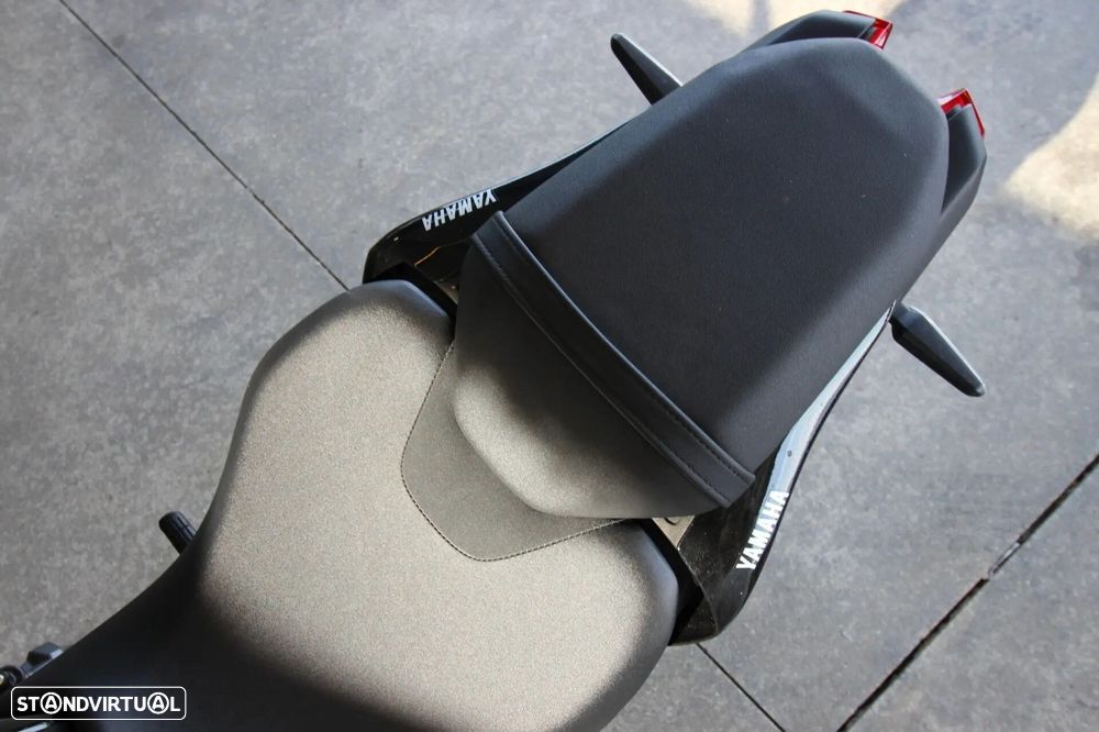 Yamaha MT-07 - 15