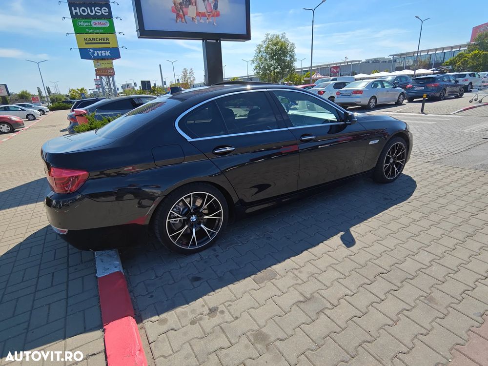BMW Seria 5 530d xDrive Aut. Modern Line - 2