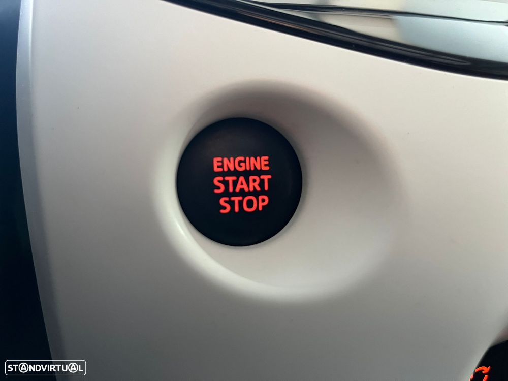 Peugeot 108 1.2 PureTech Top! Roland Garros - 35