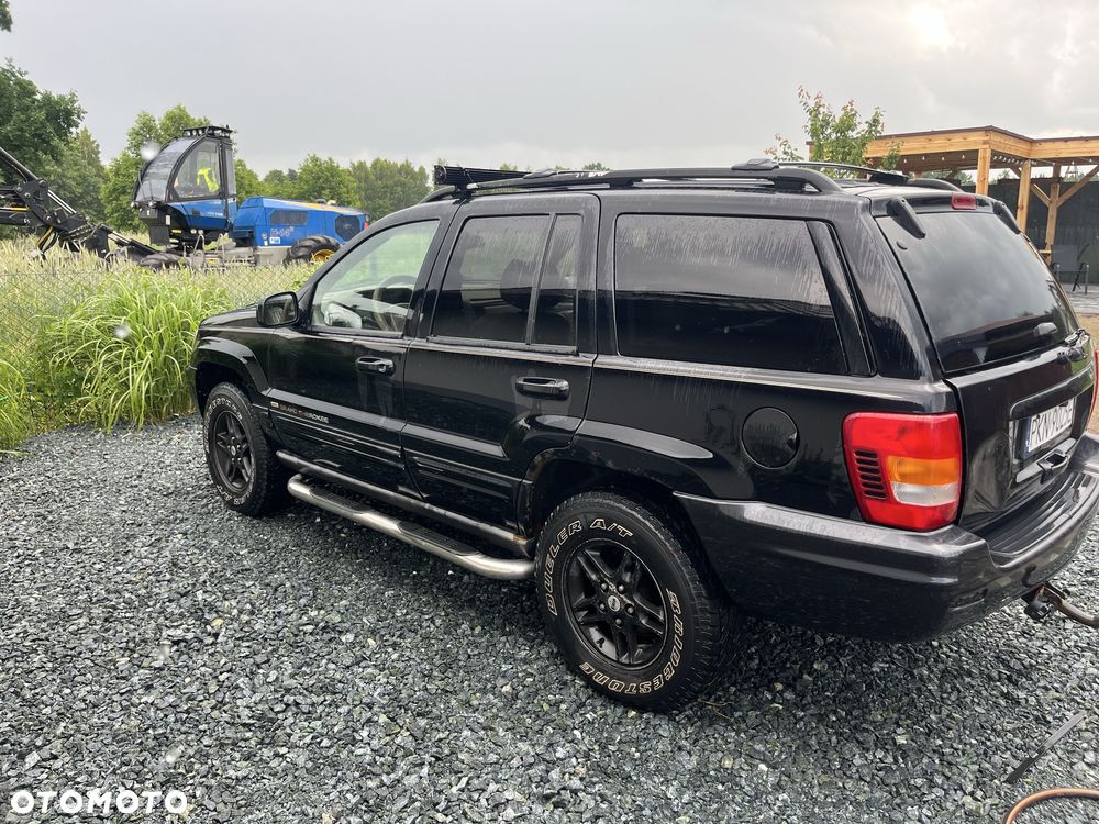 Jeep Grand Cherokee - 4