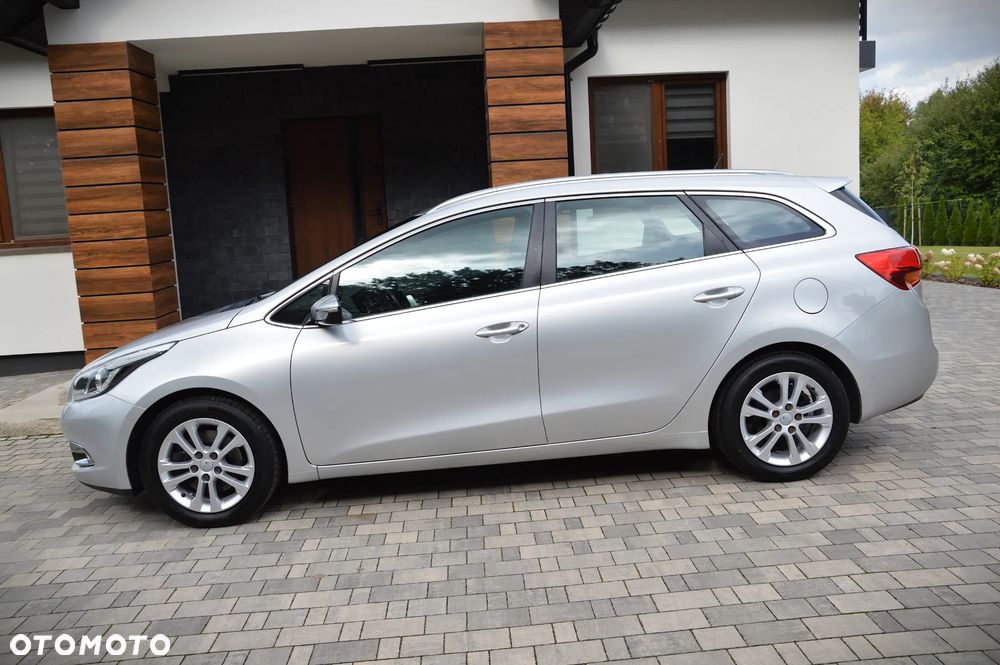 Kia Ceed 1.6 CRDi Business Line - 4