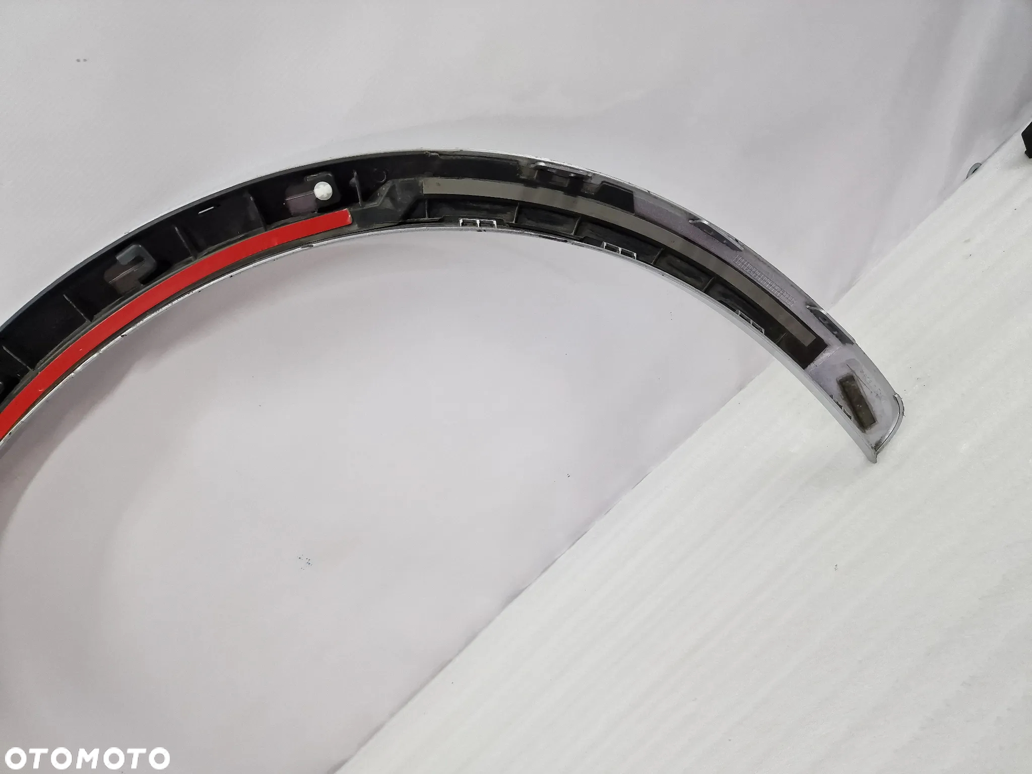 AUDI Q3 8U0 LIFT S-LINE 19 CALI 11-18 LEWA PRZEDNIA PRZÓD LISTWA NA BŁOTNIK POSZERZONA , NR 8U0853717C , NR AUKCJI NLB118 - 24