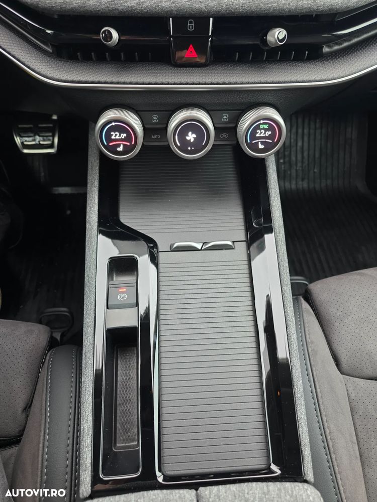 Skoda Superb 2.0 TDI 193 CP 4x4 DSG Selection - 15