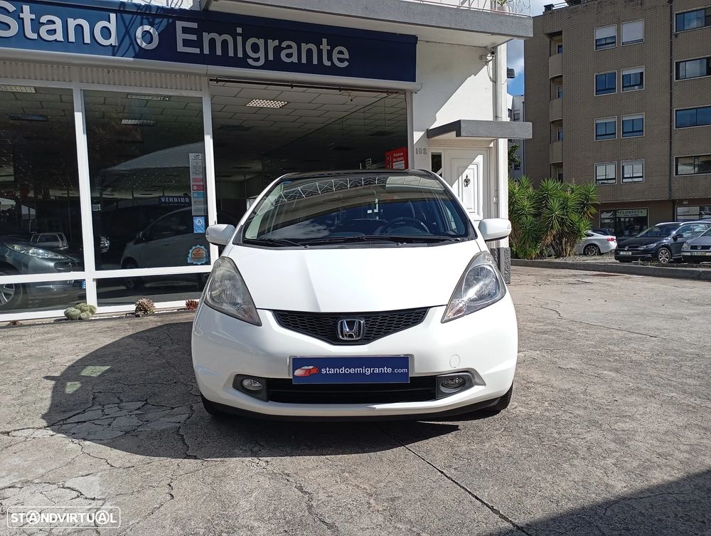 Honda Jazz 1.4 i-VTEC CVT Exclusive - 3
