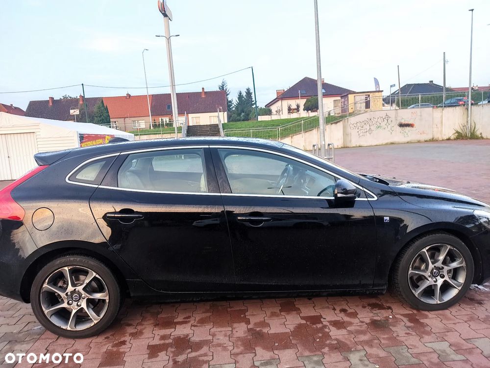 Volvo V40 T3 Drive-E Ocean Race - 1