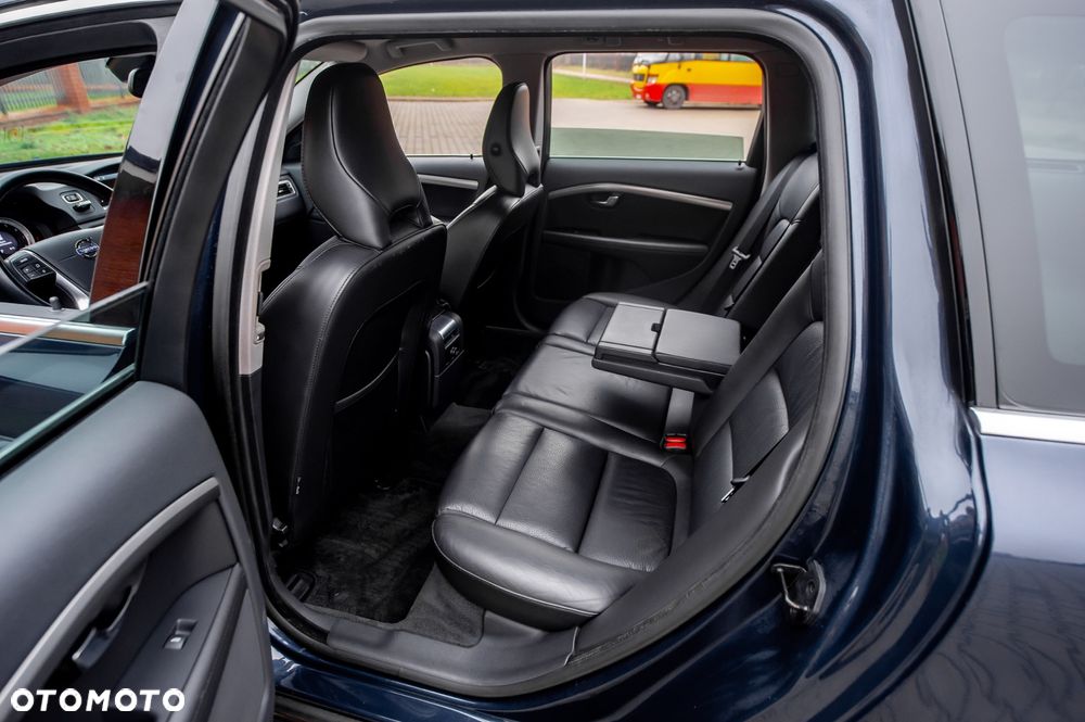 Volvo V70 - 24