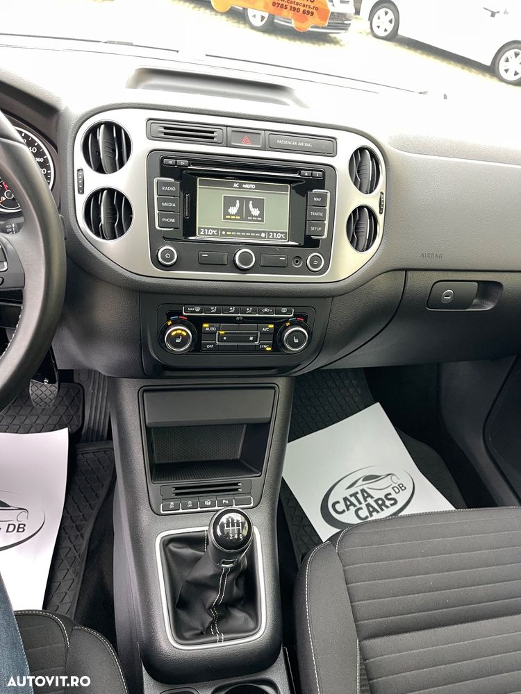 Volkswagen Tiguan 2.0 TDI BMT Sport & Style - 33