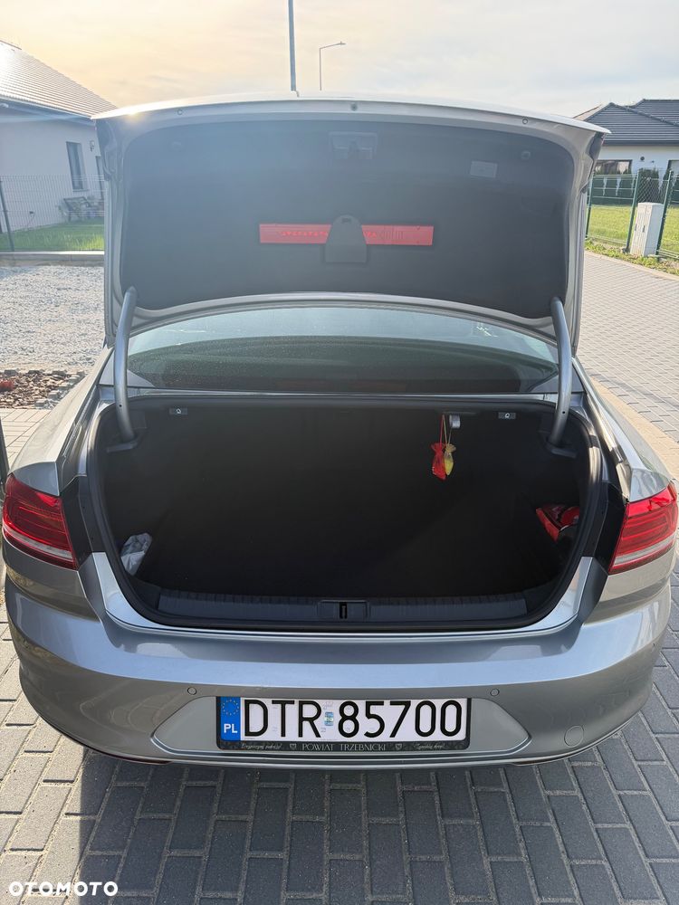 Volkswagen Passat 1.8 TSI BMT Comfortline DSG - 5