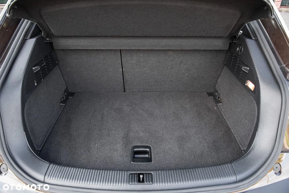 Audi A1 1.4 TFSI S tronic S line Sportpaket - 28