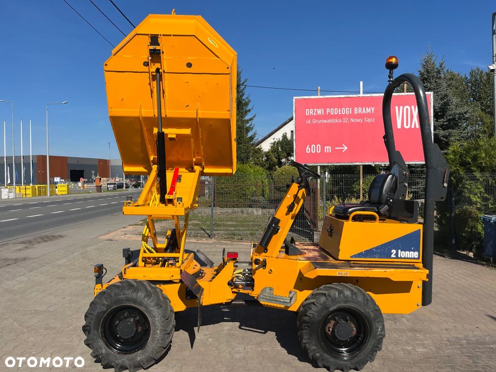 Thwaites Mach 471 2 Tonne Hydrostatic - 8