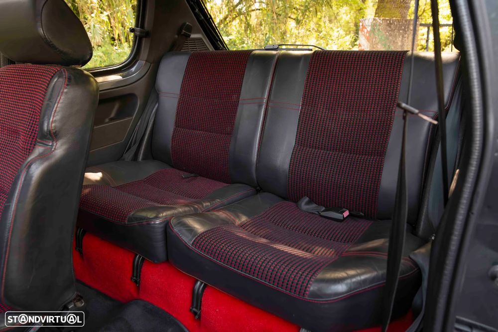 Peugeot 205 1.6 GTi - 7