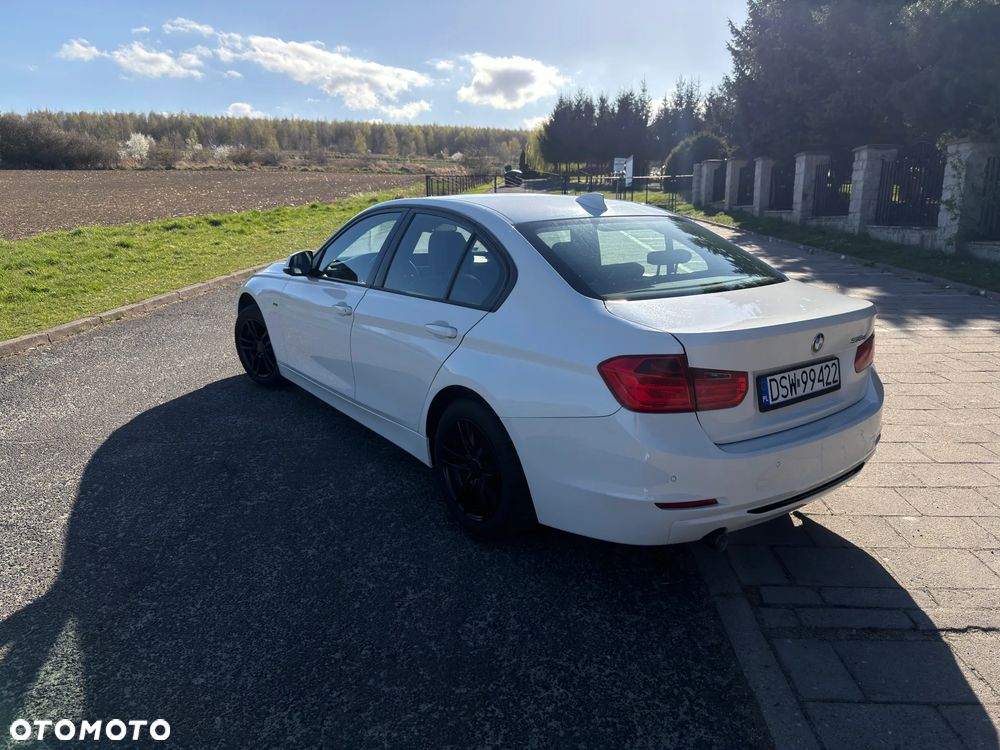 BMW Seria 3 - 8