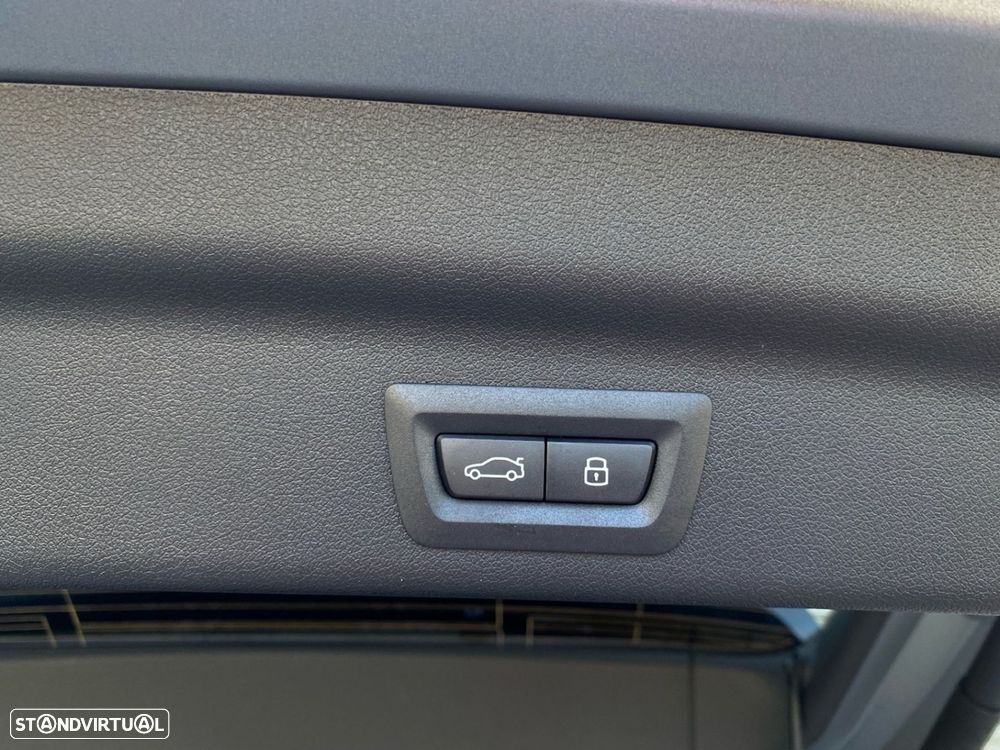 BMW X1 xDrive23d Pack Desportivo M Pro - 26