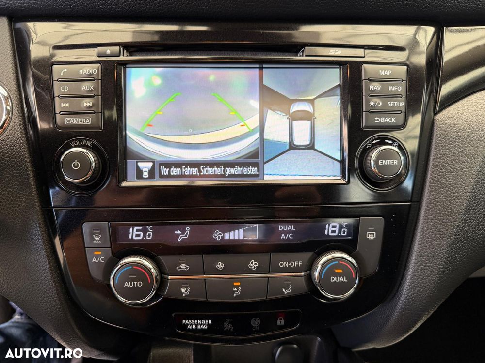 Nissan Qashqai 1.6 DCI Start/Stop X-TRONIC N-Connecta - 13