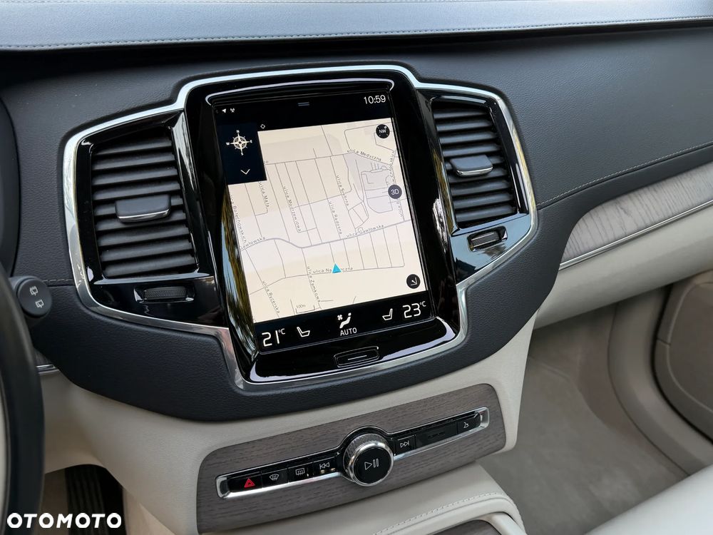 Volvo XC 90 D5 AWD Inscription - 16