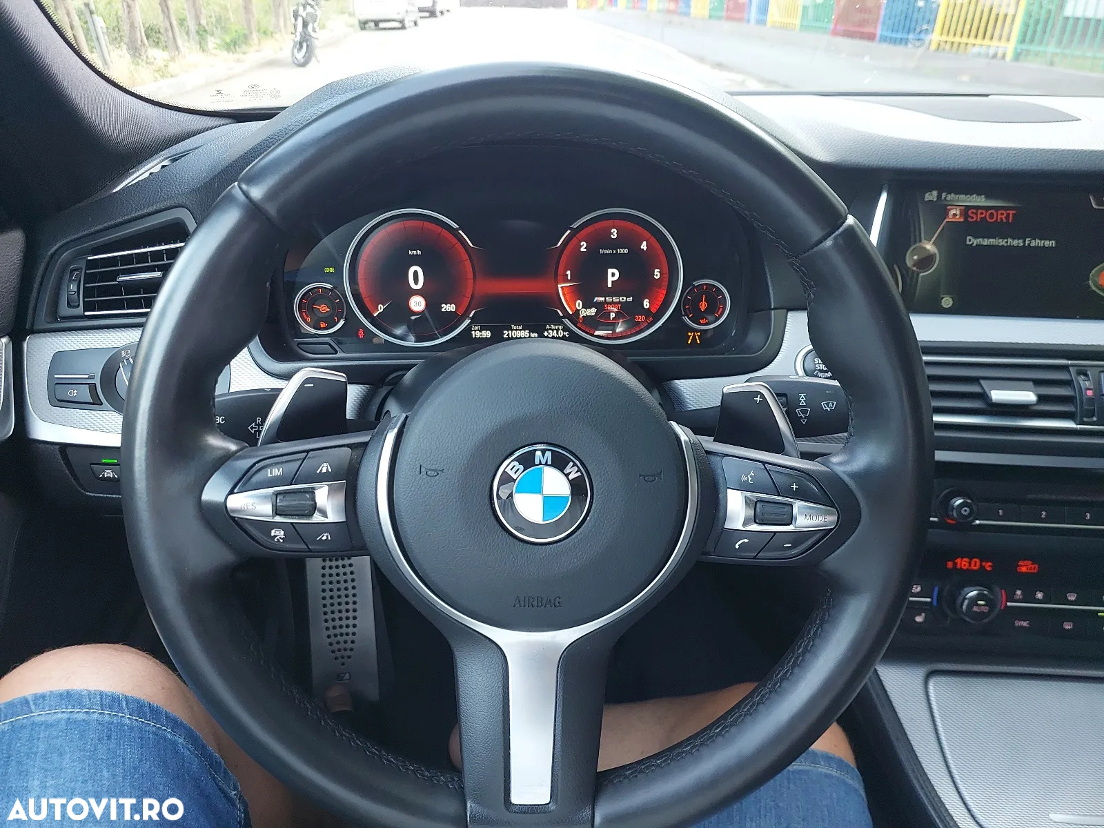 BMW Seria 5 - 25
