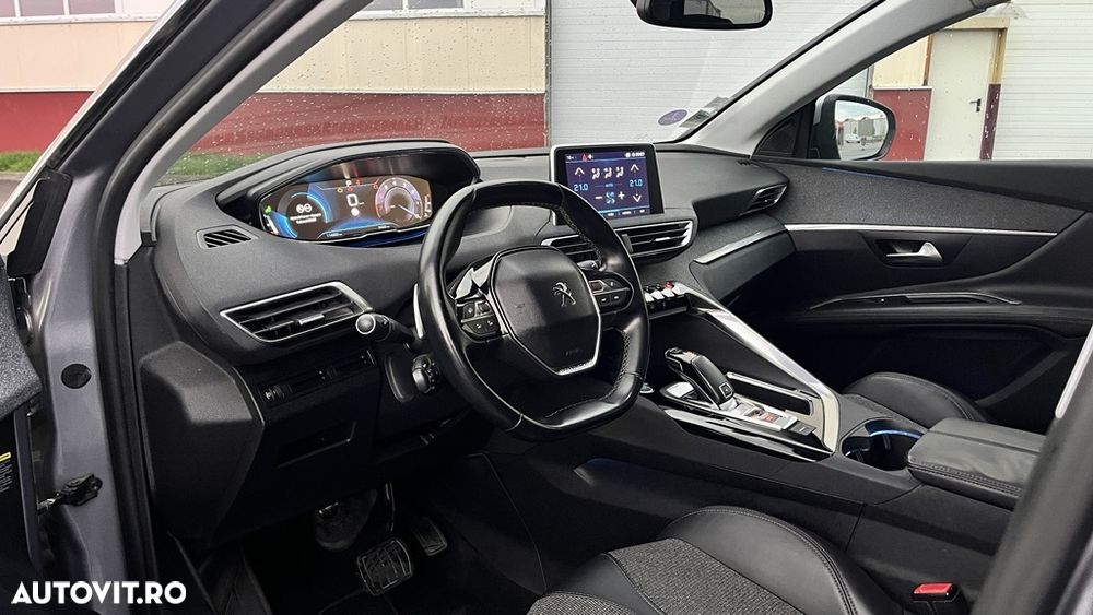 Peugeot 3008 1.2 PureTech Turbo S&S EAT6 Active - 8