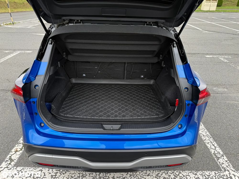 Nissan Qashqai 1.3 DIG-T MHEV Premiere Edition Xtronic - 25