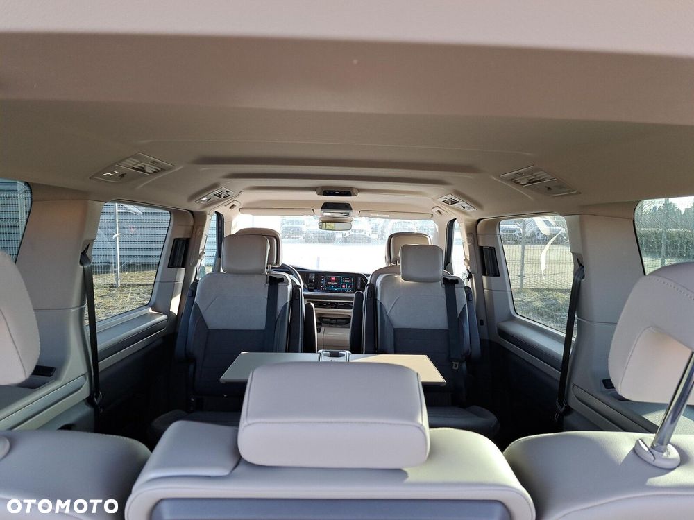 Volkswagen multivan Life L2 silnik: 2,0 l TDI SCR 110 kW/150KM  7-biegowa DSG rozstaw osi: 3124 mm - 25