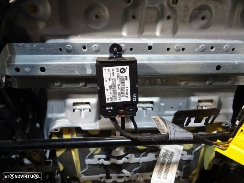 Bancos BMW Serie 3 E90 em Pele - 9