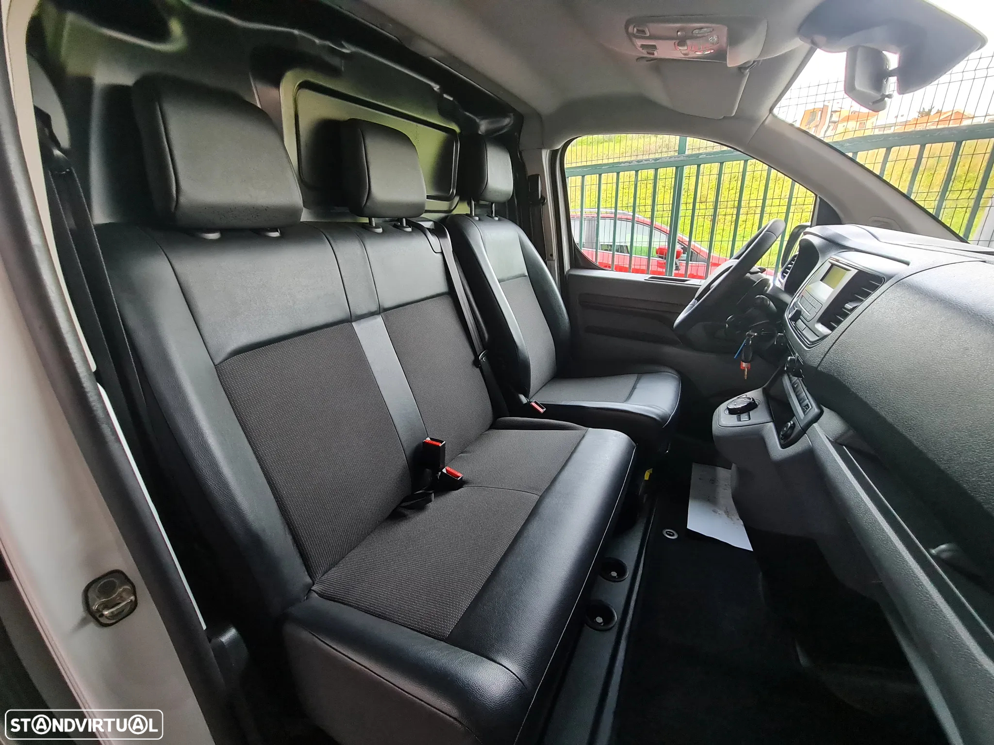 Peugeot EXPERT 2.0 HDI AUTOMÁTICA * IVA DEDUTÍVEL * - 10