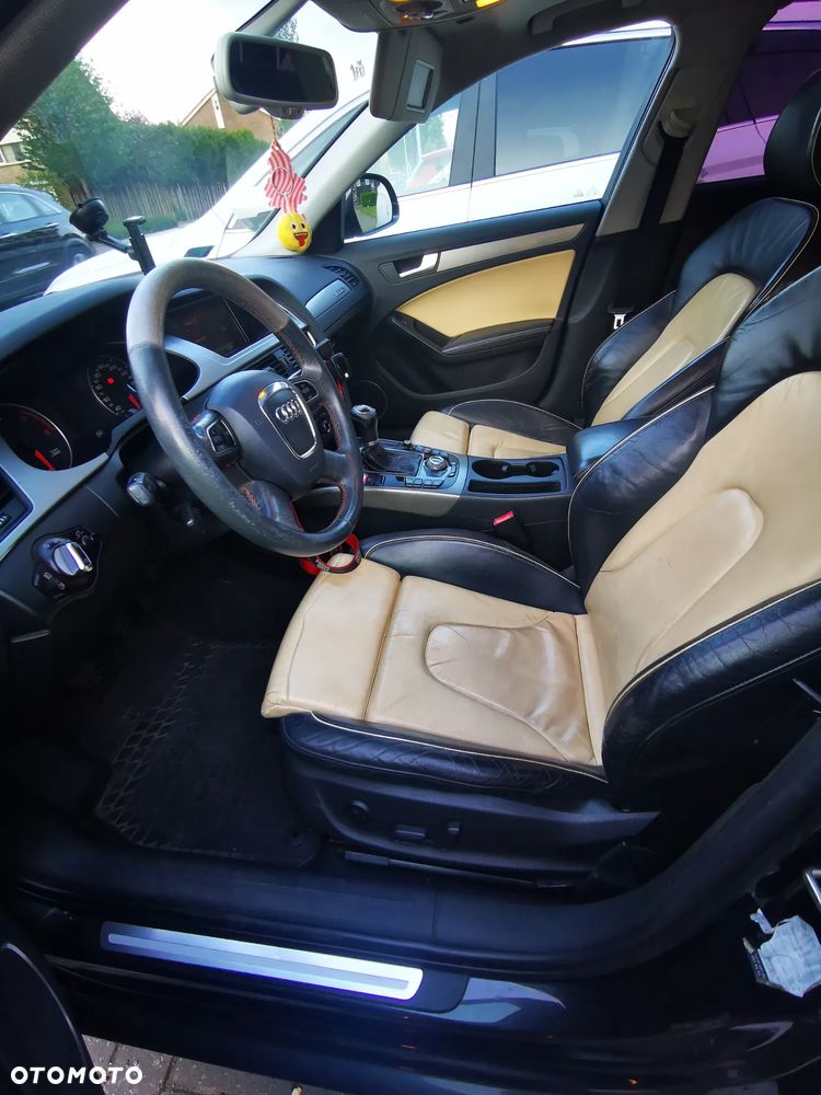 Audi A4 Limousine - 5