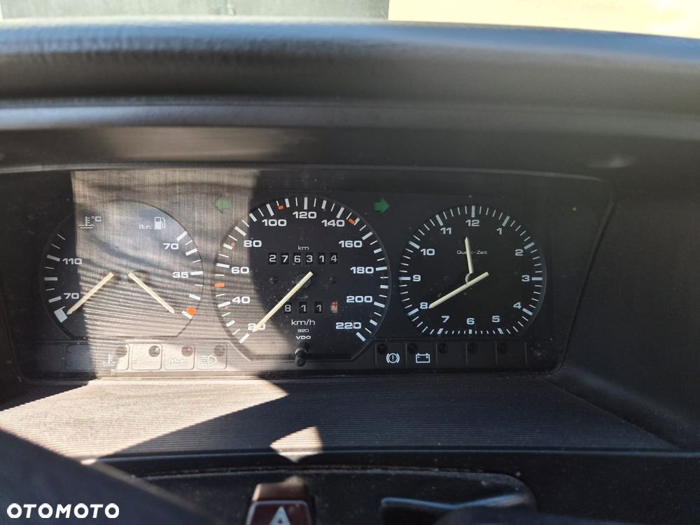 Volkswagen Passat 1.8 CL - 6