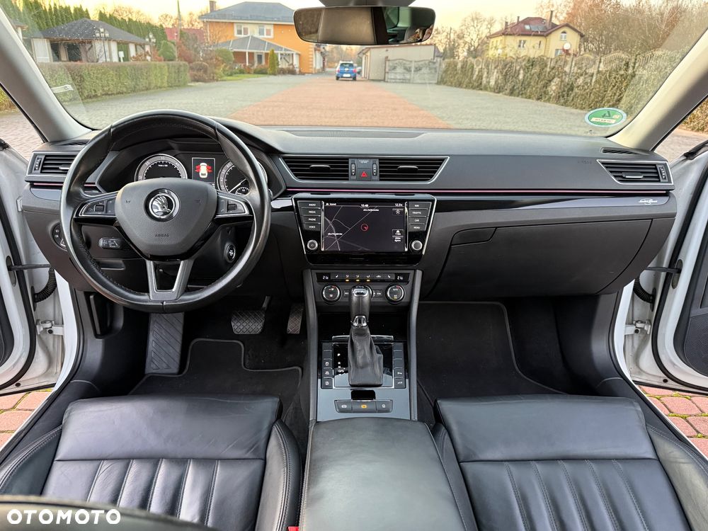 Skoda Superb 2.0 TDI DSG L&K - 27