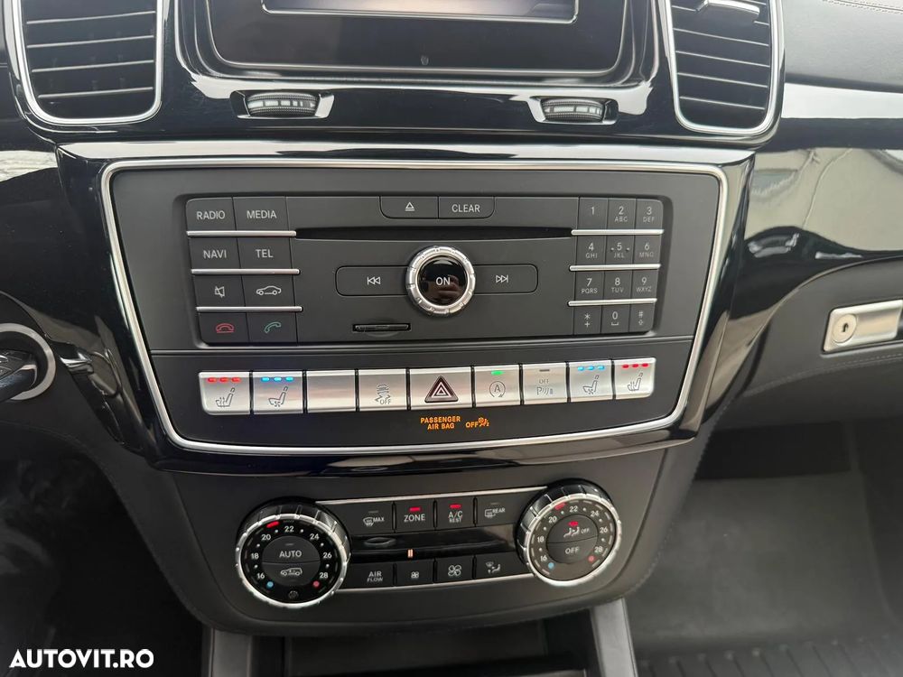 Mercedes-Benz GLS - 20