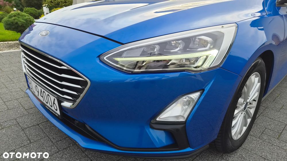 Ford Focus 1.5 EcoBlue Start-Stopp-System TITANIUM STYLE - 32