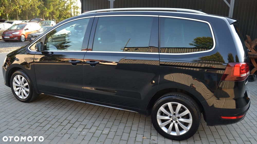 Volkswagen Sharan 2.0 TDI DSG Highline Black Style - 11