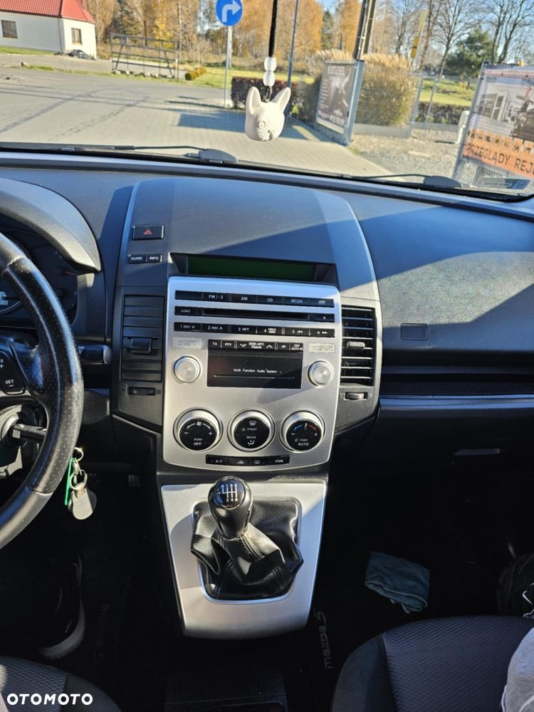 Mazda 5 - 4