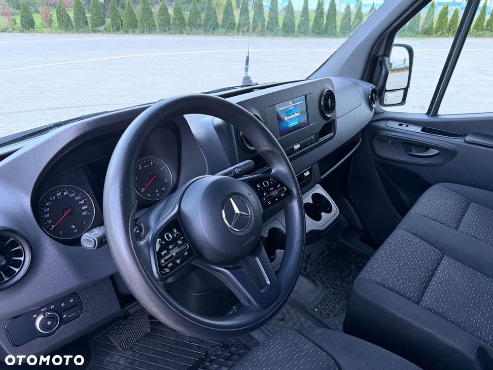 Mercedes-Benz Sprinter 319 CDI - 10
