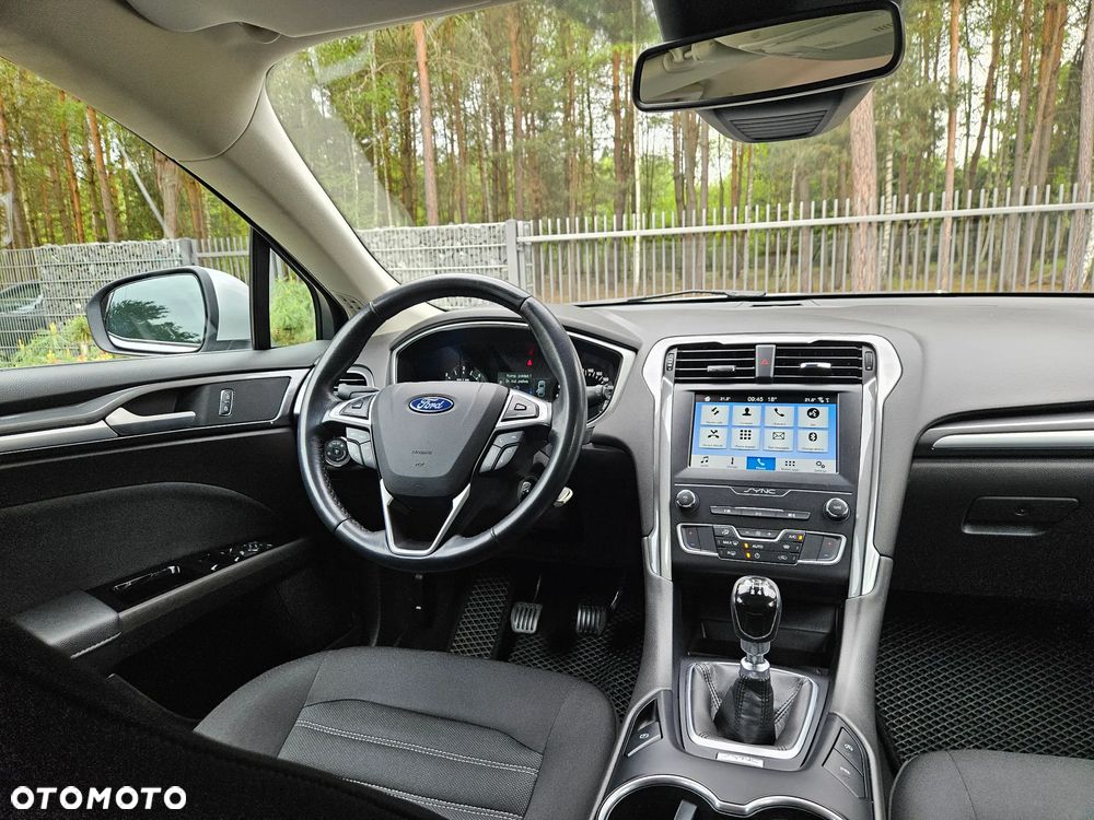 Ford Mondeo 2.0 TDCi Ambiente - 28