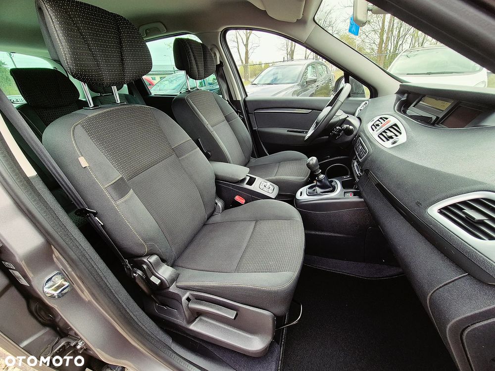 Renault Scenic TCe 130 Dynamique - 30