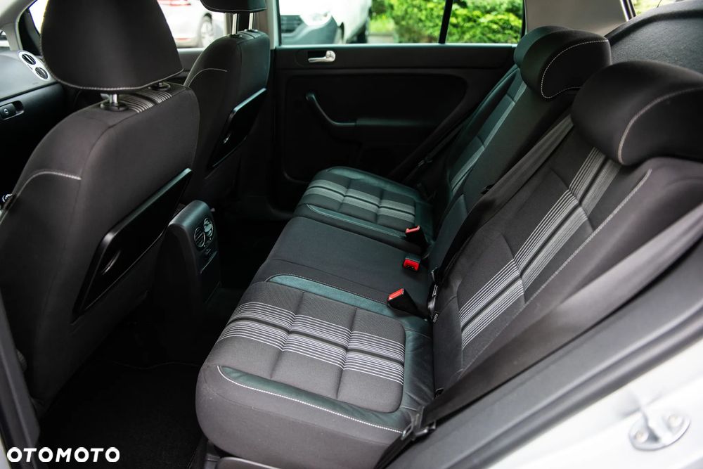 Volkswagen Golf Plus 1.2 TSI MATCH - 19