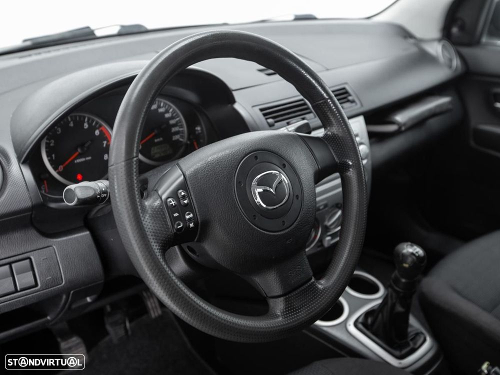 Mazda 2 - 13