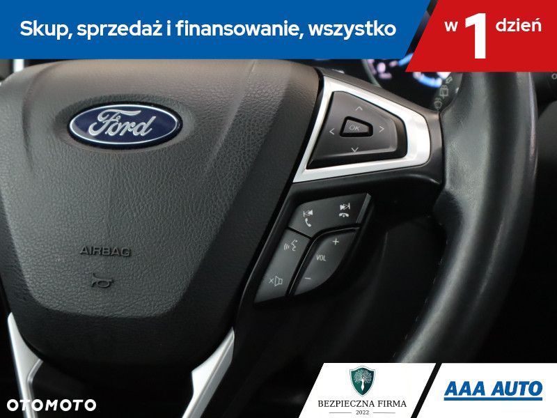 Ford S-Max - 18