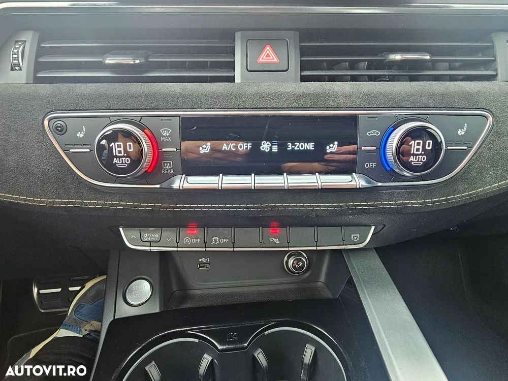 Audi A4 Limuzina 30 TDI S tronic MHEV S Line - 17
