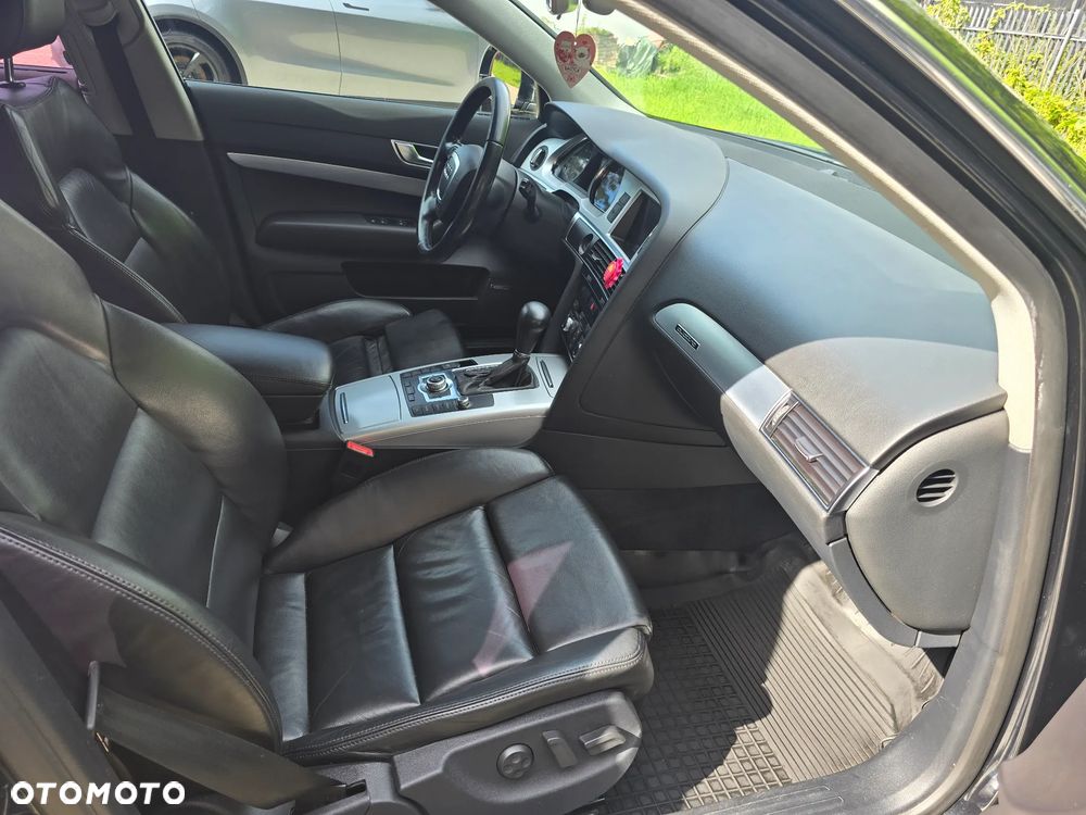 Audi A6 Avant 2.7 TDI DPF quattro tiptronic - 14