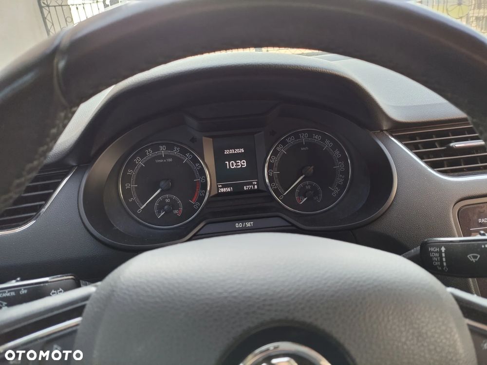 Skoda Octavia 2.0 TDI Style - 9
