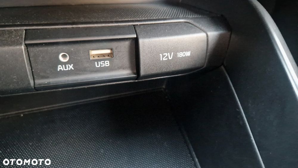 Kia Stonic 1.6 CRDi Platinum Edition - 16