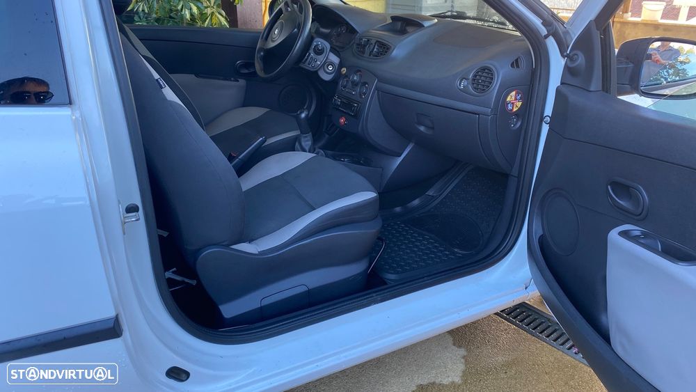 Renault Clio 1.5 dCi Dynamique - 3