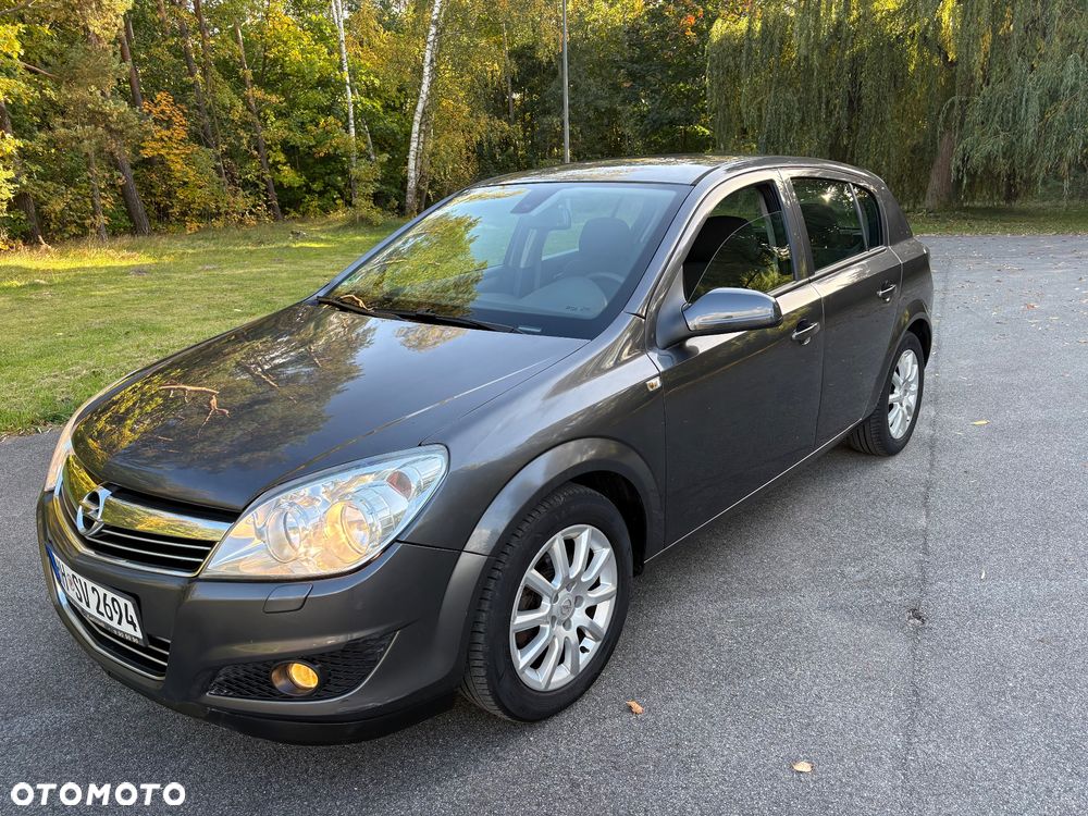 Opel Astra - 1
