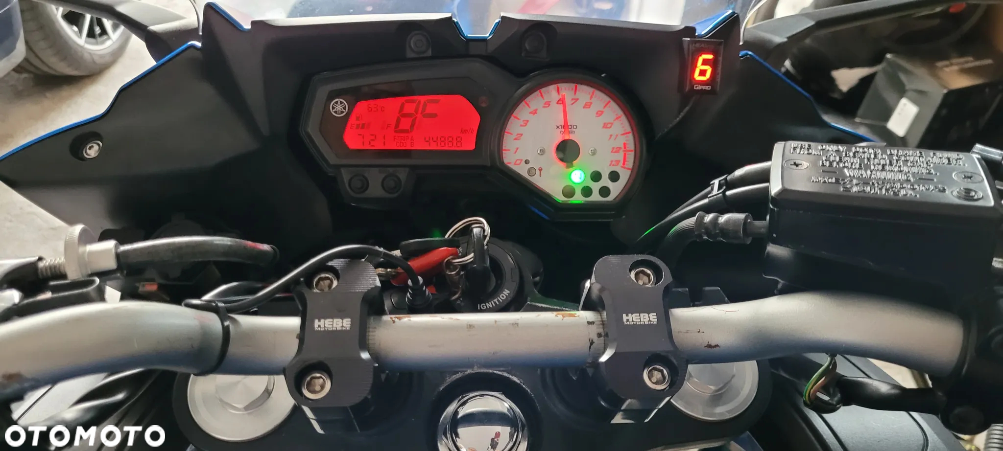 Yamaha FZ8 - 9