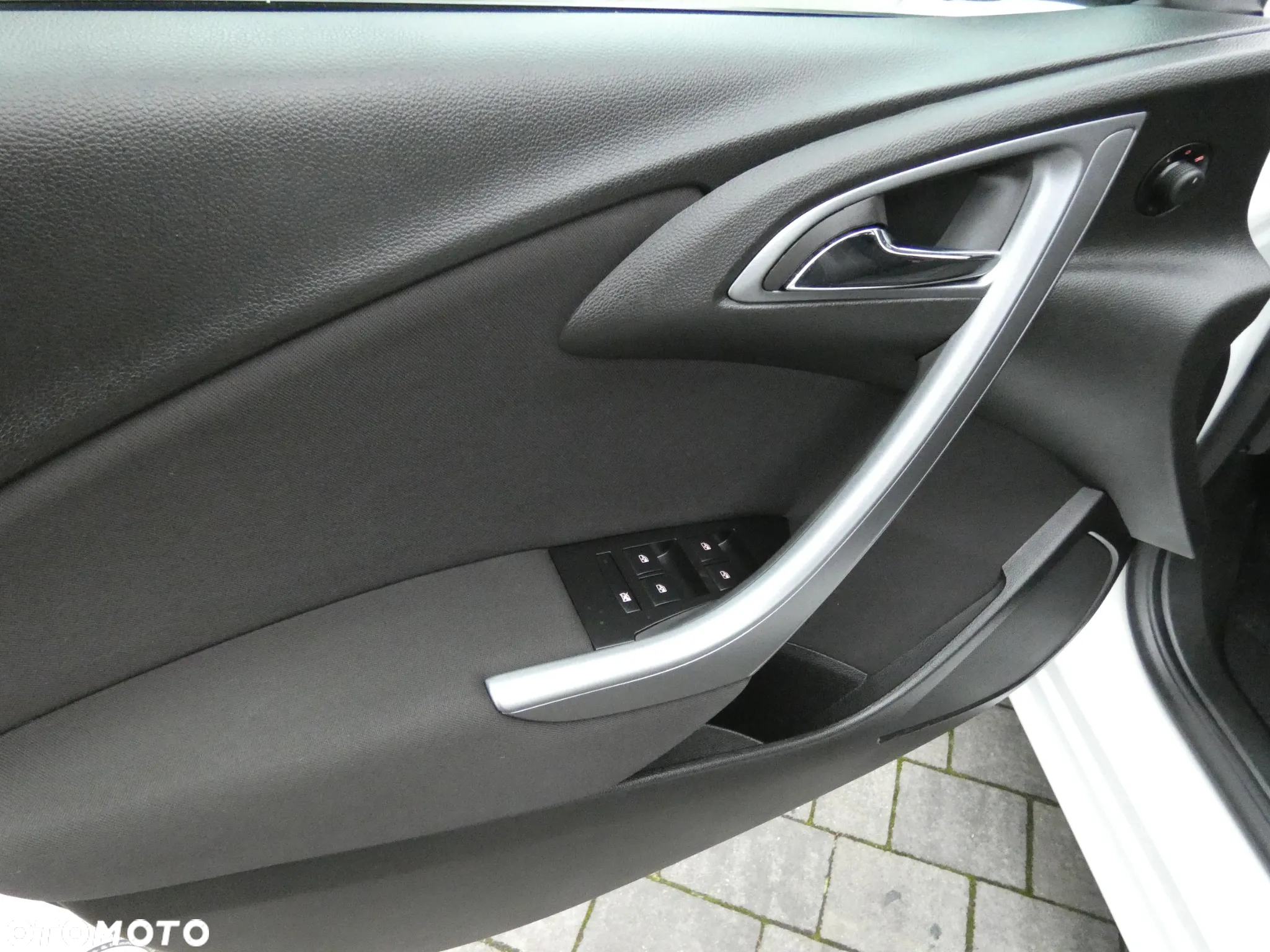 Opel Astra 1.4 Turbo Automatik Design Edition - 27