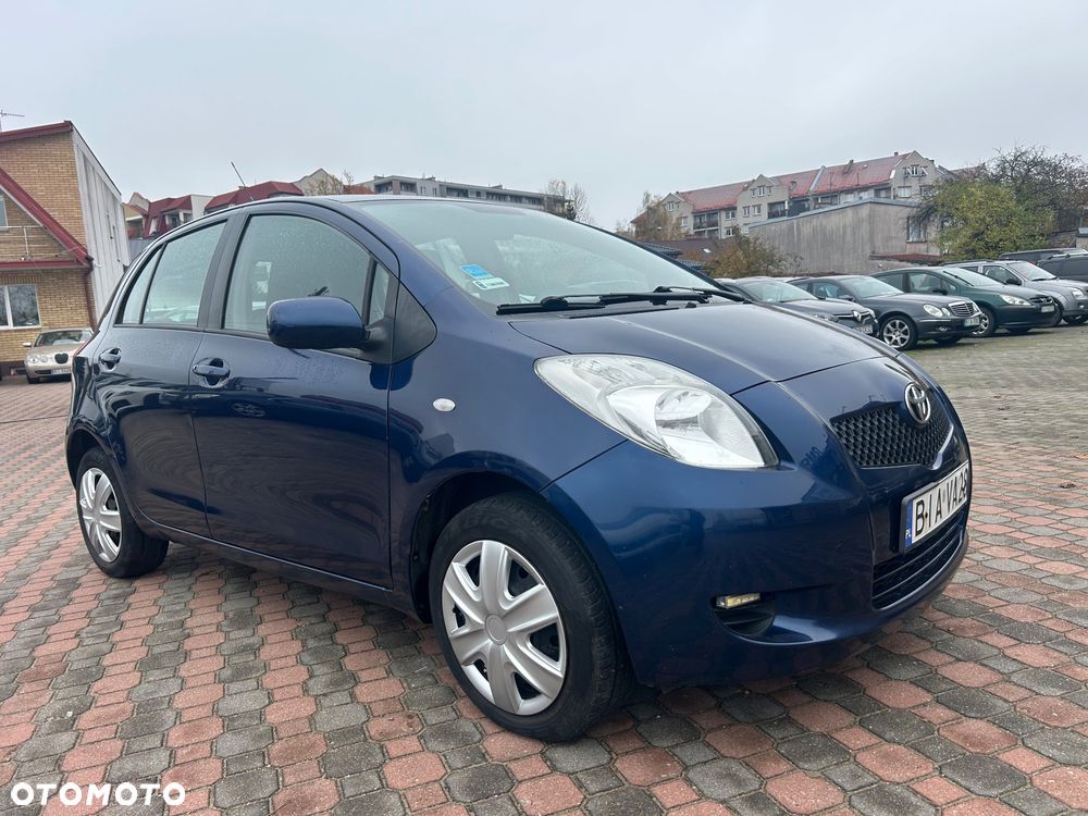 Toyota Yaris 2008 photo 3