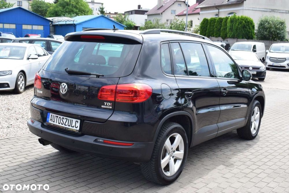 Volkswagen Tiguan - 10
