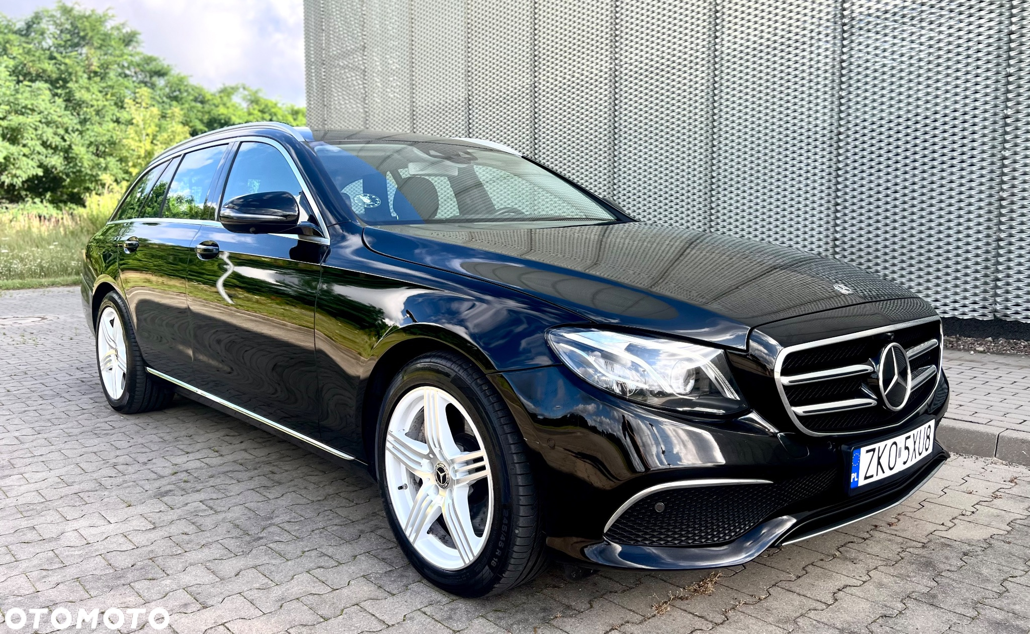 Mercedes-Benz Klasa E 300 de T 9G-TRONIC Avantgarde - 2
