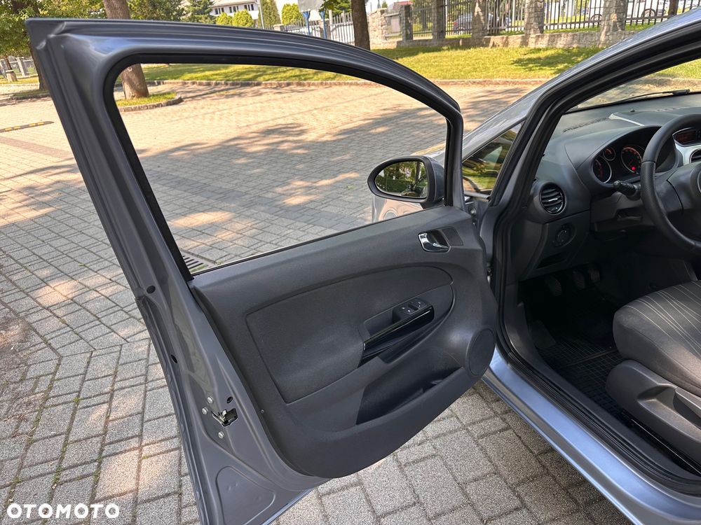 Opel Corsa 1.2 16V Color Edition - 14